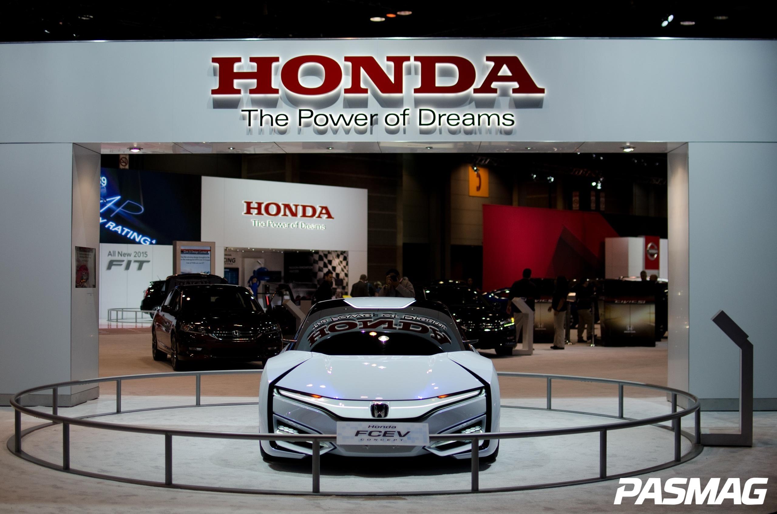 Feb 8-17, 2014: Chicago Auto Show - Chicago, IL (Photos by Ray Flores Photo)