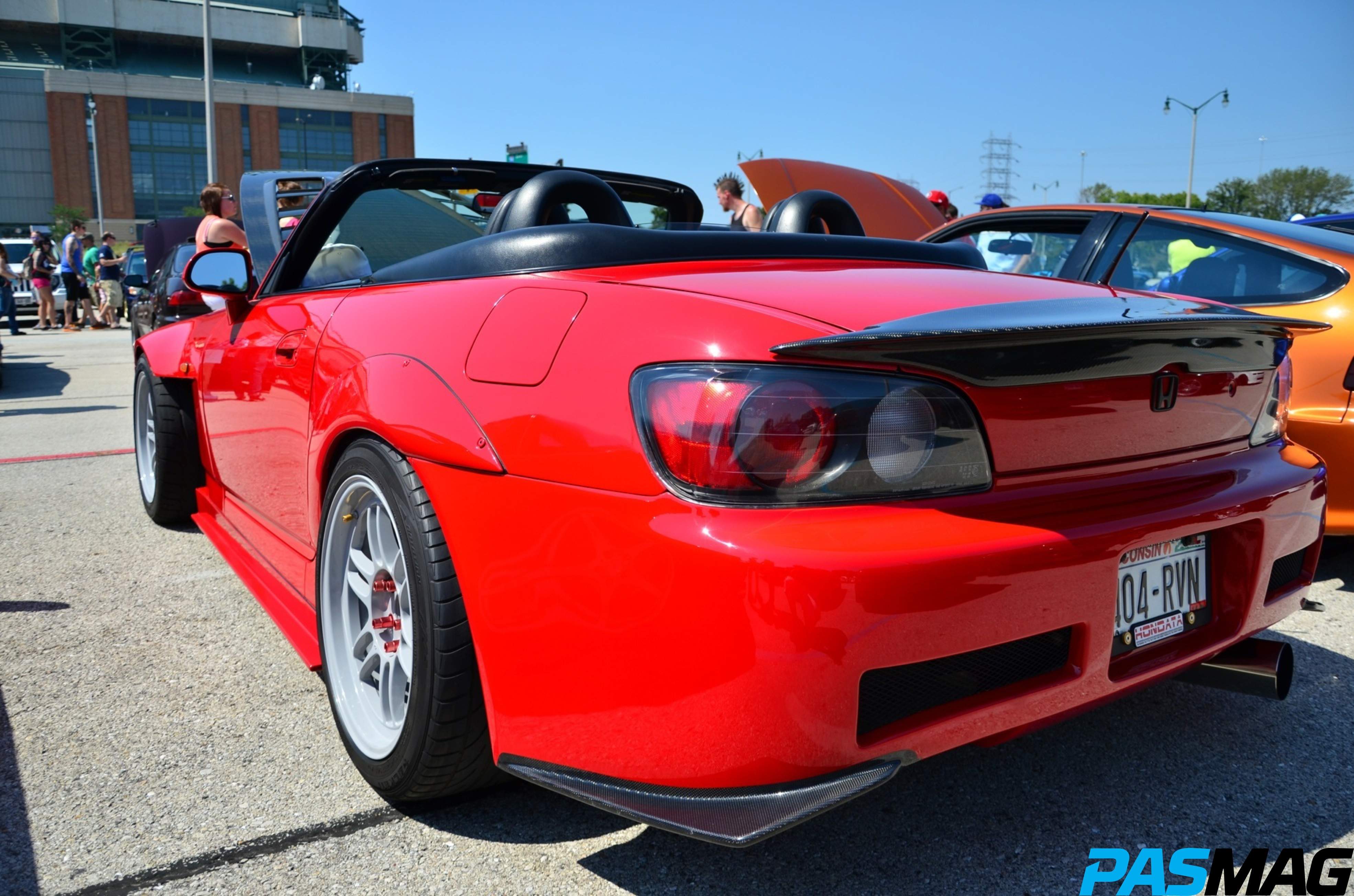 Stance Wi 2013