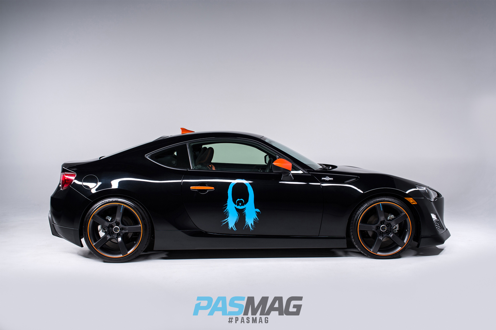PASMAG Scion 2013 SEMA Show Scion FRS DJ Steve Aoki Art Car 009
