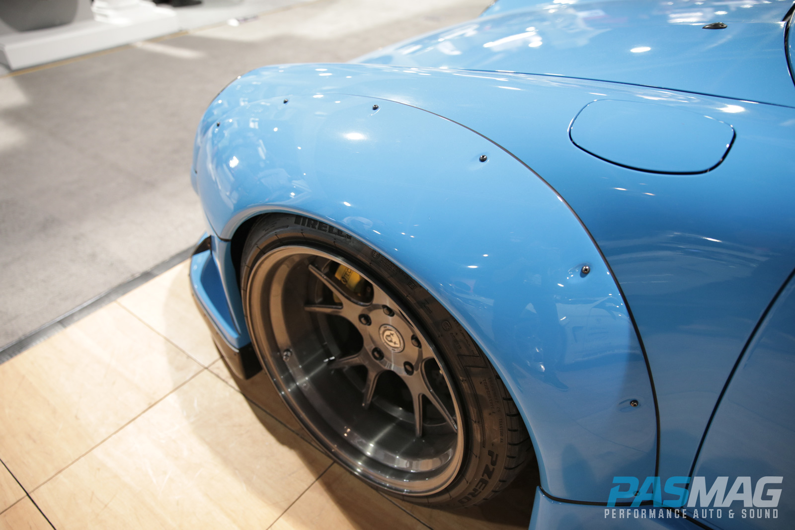 PASMAG Trending SEMA iForged RWB Widebody Porsche 993 BASF Stoptech Pirelli front driver wheel