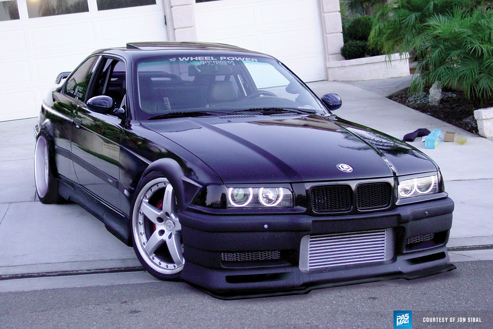 23 Jon Sibal PASMAG BMWE36project render