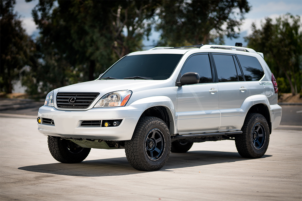 Суппорт lexus gx470