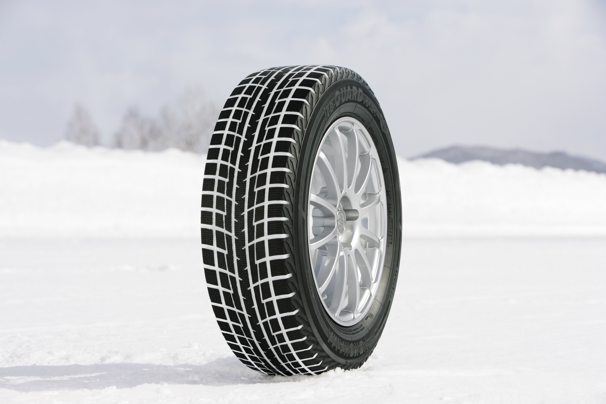 yokohama iceGuard iG52c pasmag
