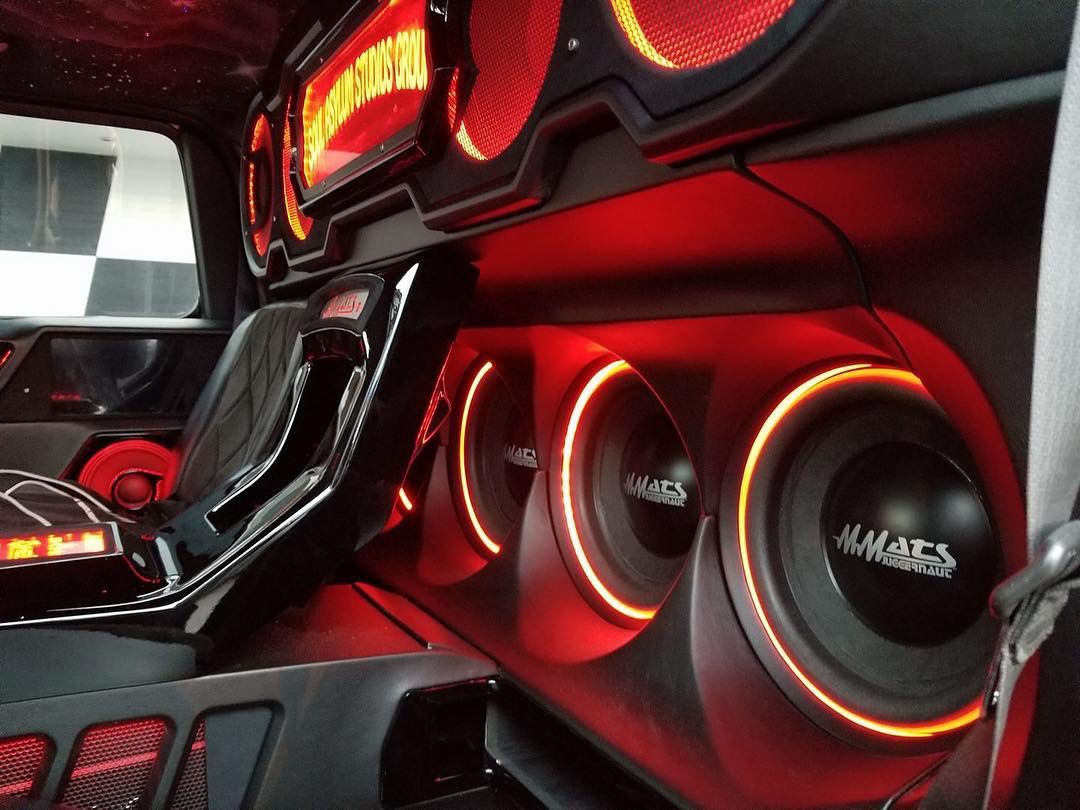 02 Rafael Capone 2005 Hummer H2 SUT MECA PASMAG