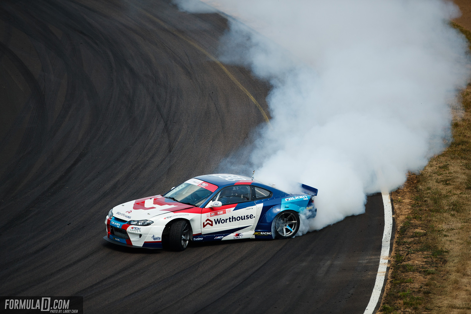 28 James Deane Formula DRIFT Champion pasmag