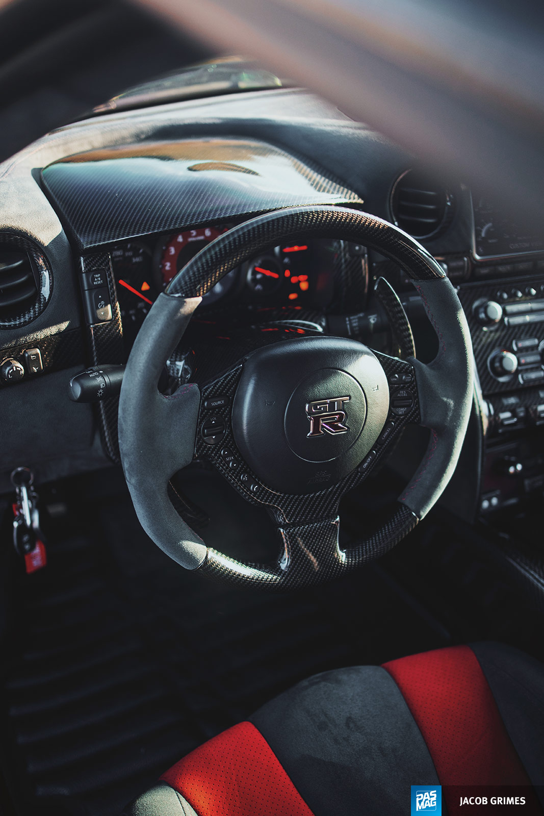 017 Cole Kay 2016 Nissan GTR pasmag