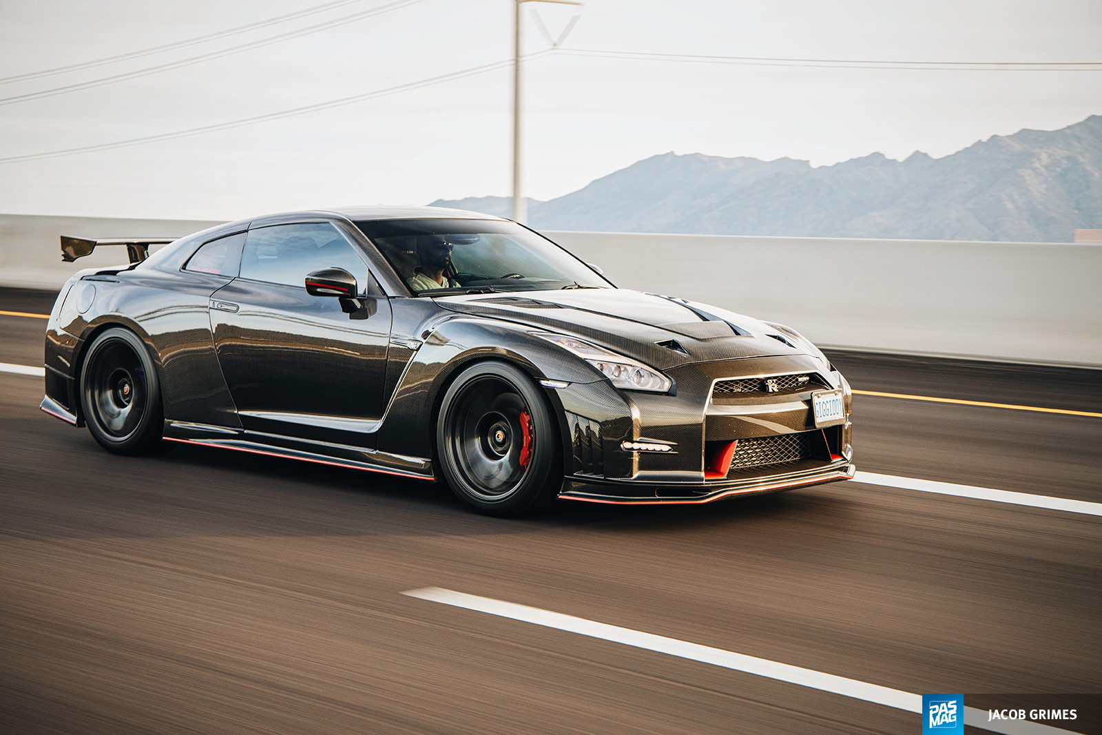 044 Cole Kay 2016 Nissan GTR pasmag