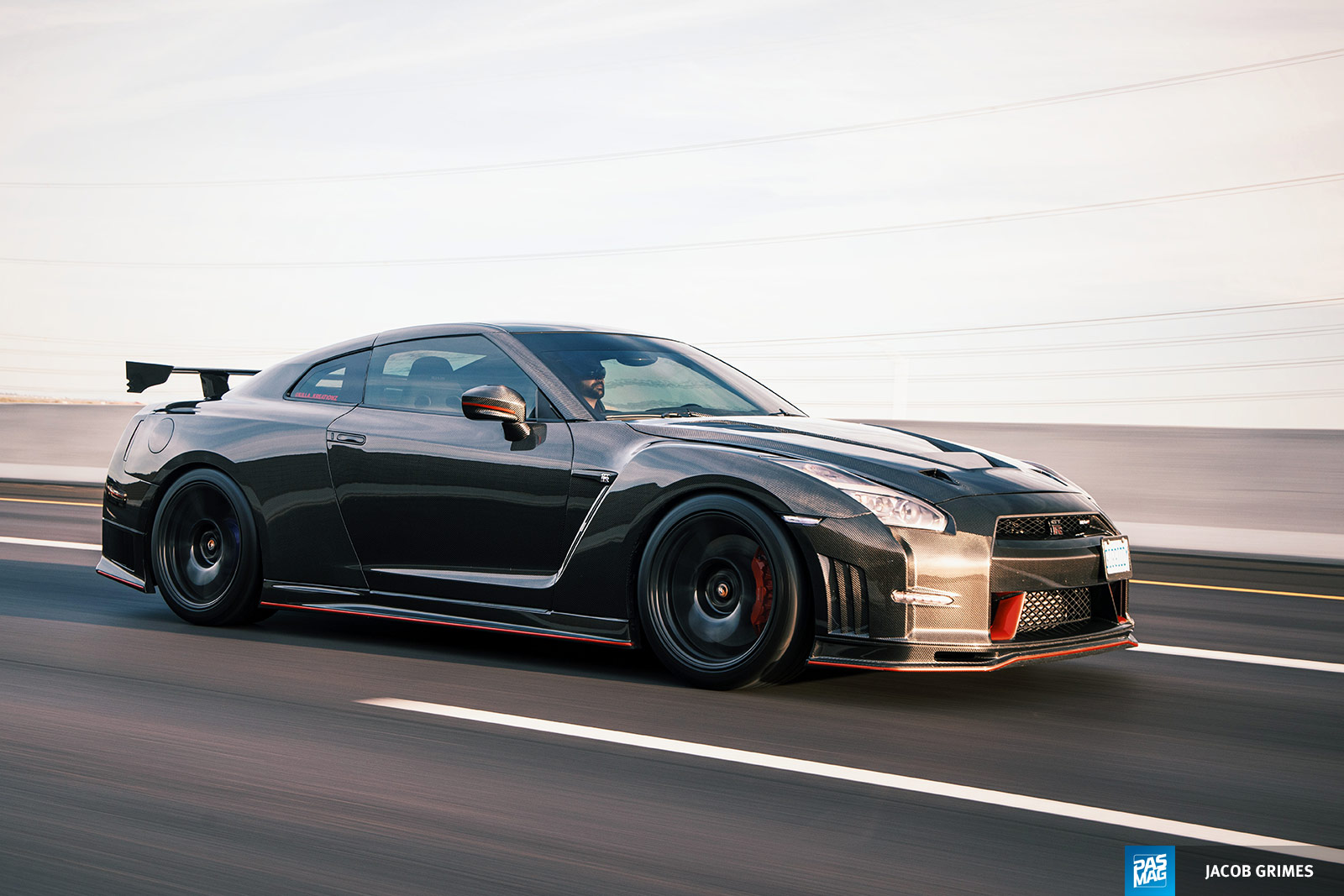 046 Cole Kay 2016 Nissan GTR pasmag