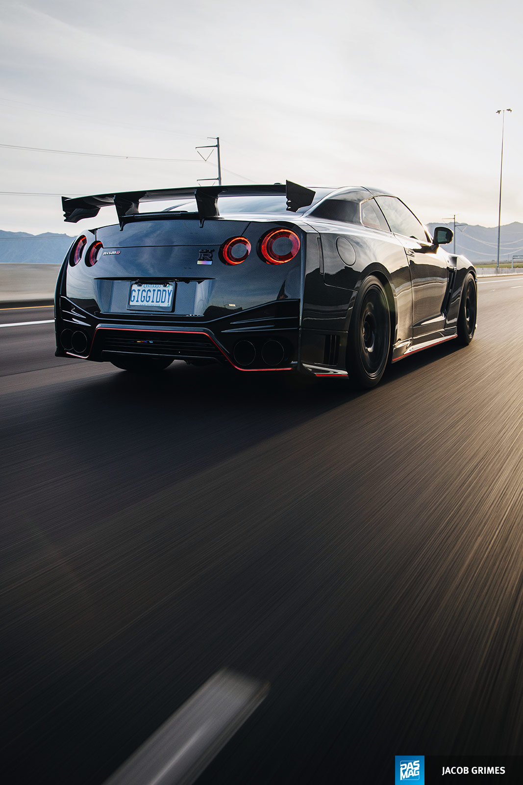 048 Cole Kay 2016 Nissan GTR pasmag