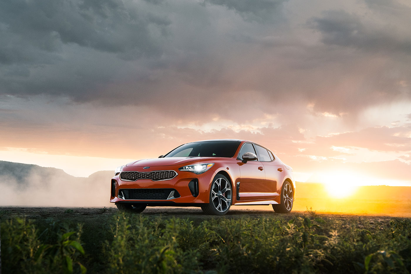 2021 kia stinger gt neon orange pasmag 02