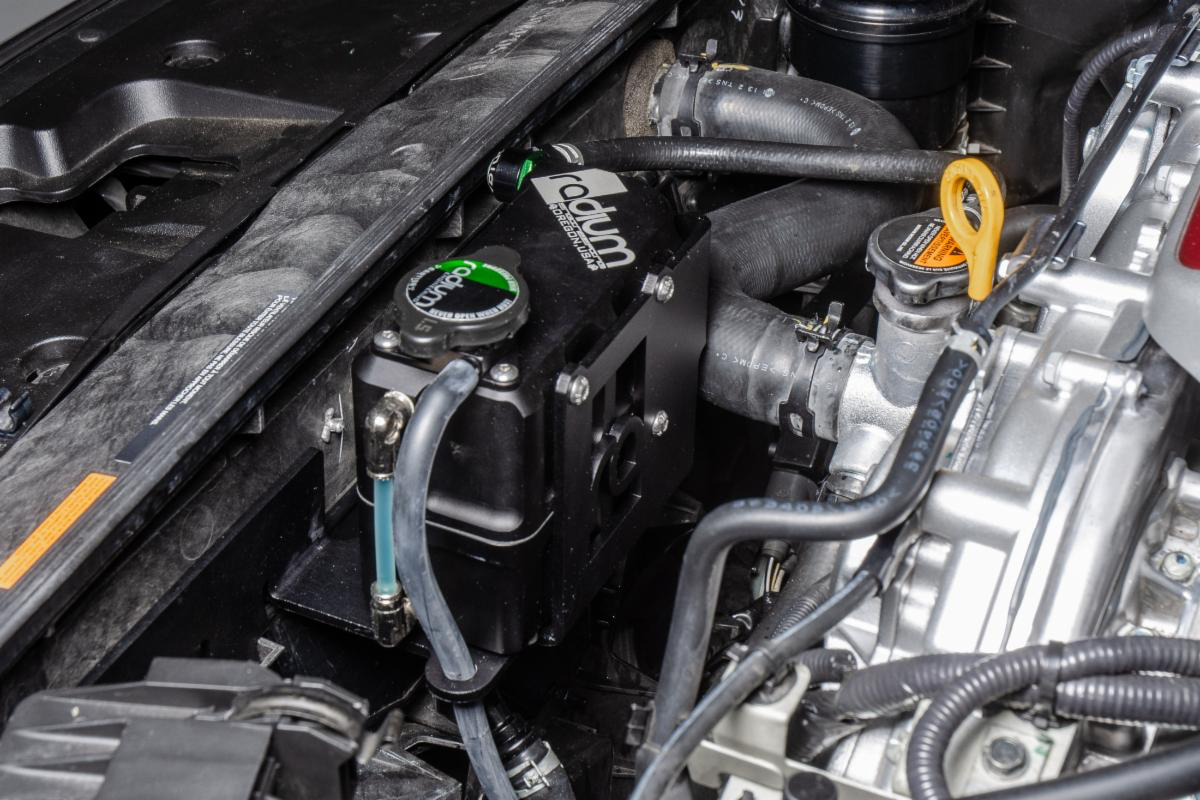 Radium Engineering Coolant Tank and Catch Cans Nissan R35 GTR pasmag 03