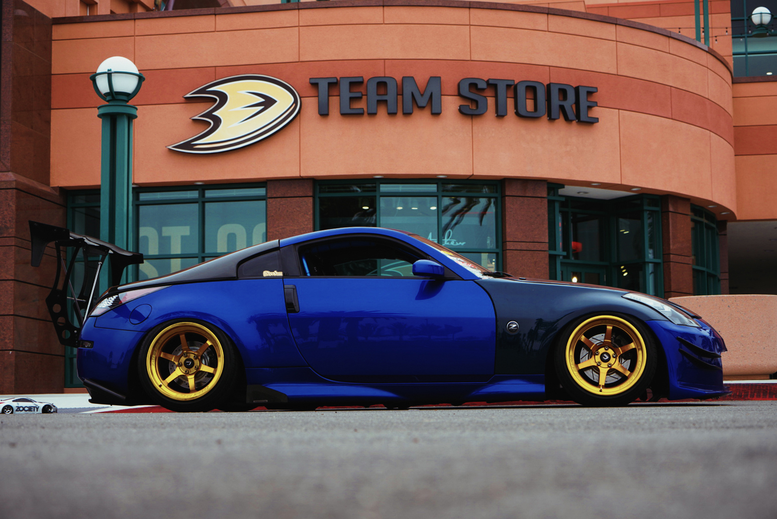 Steven Sampaga 2006 Nissan 350Z TBGLIVE16