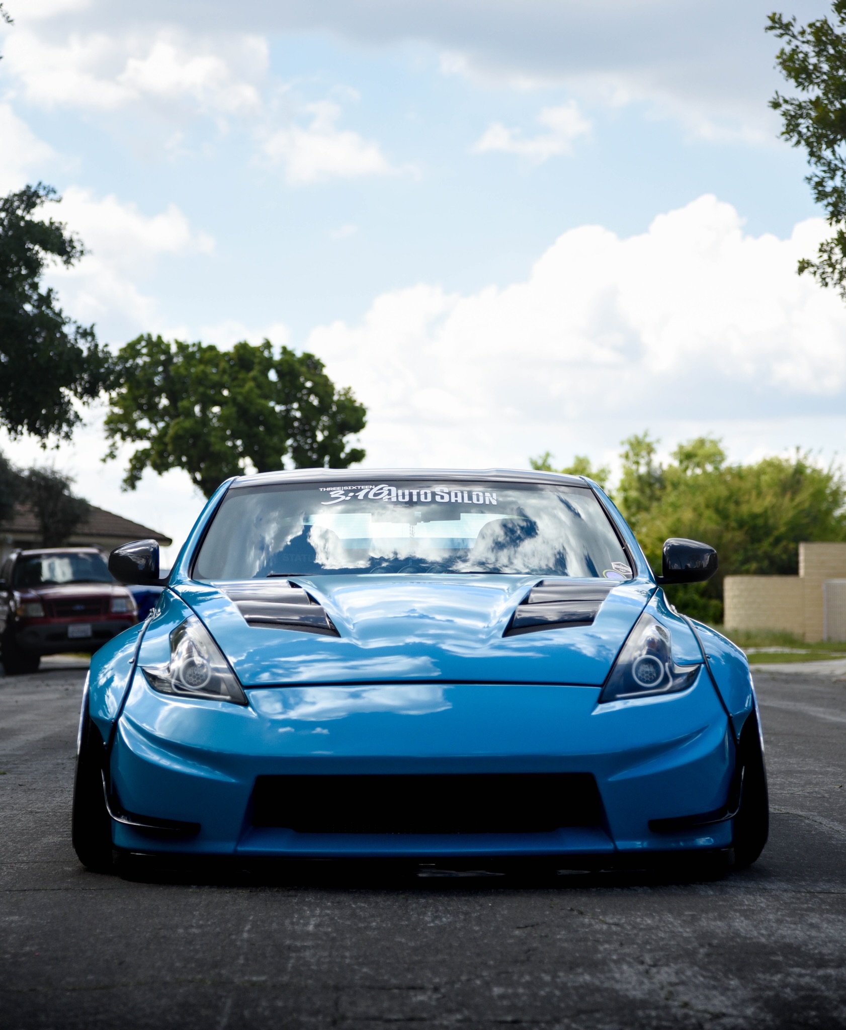 06 Alan Antolin 2010 Nissan 370Z pasmag i am essential