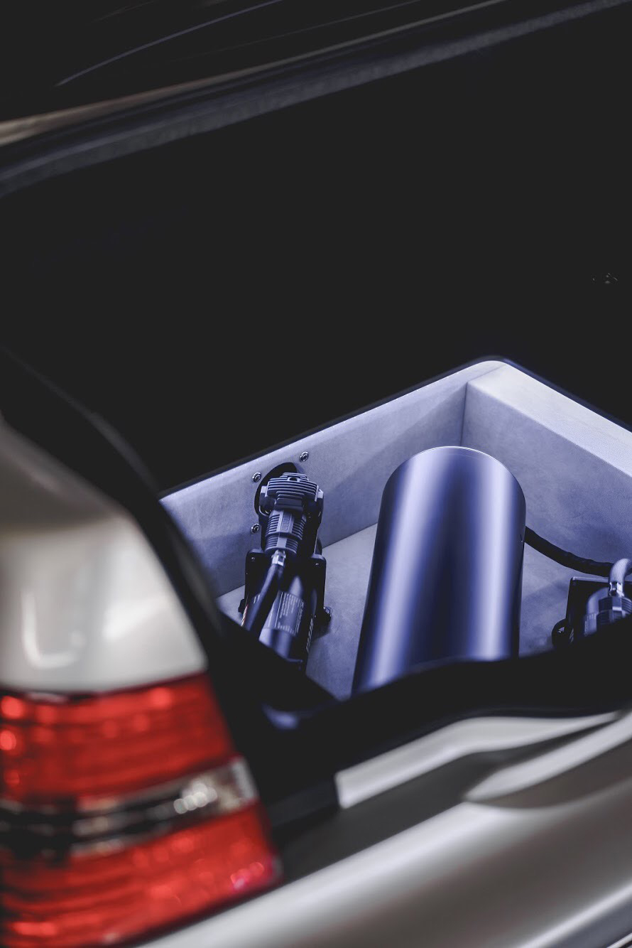 12 Shaun Graham 2004 Lexus LS430 pasmag