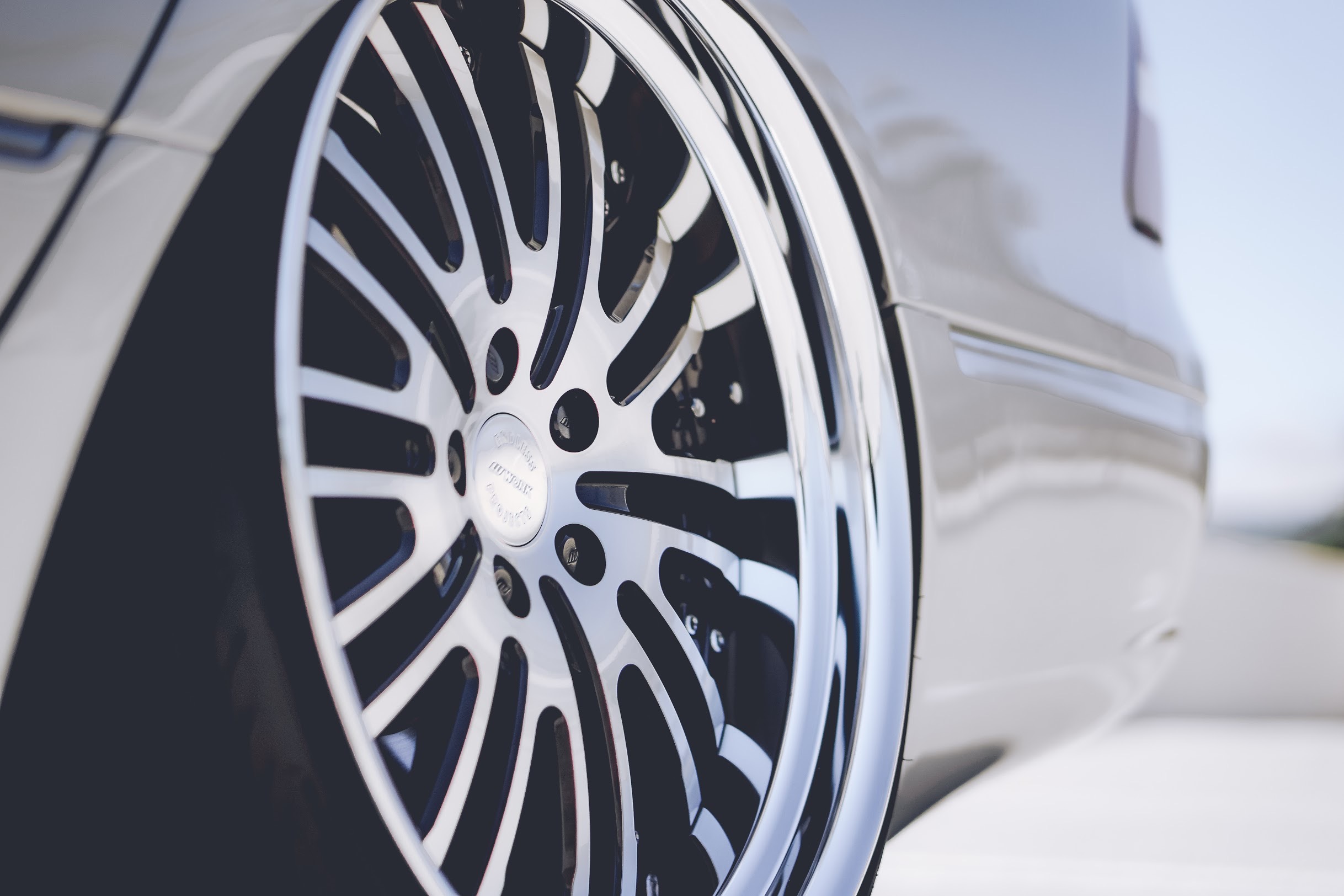 14 Shaun Graham 2004 Lexus LS430 pasmag