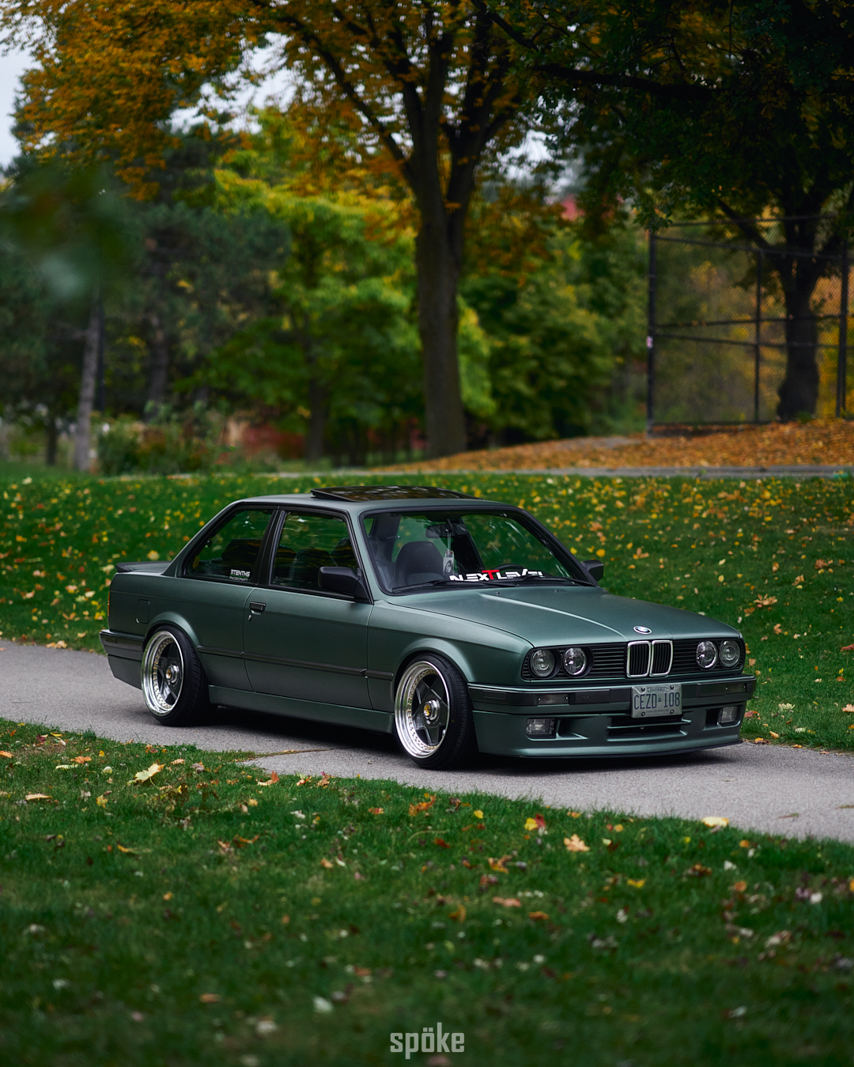 Alan Saavedra 1987 BMW 325 pasmag builds to follow spoke photos 21 watermarked