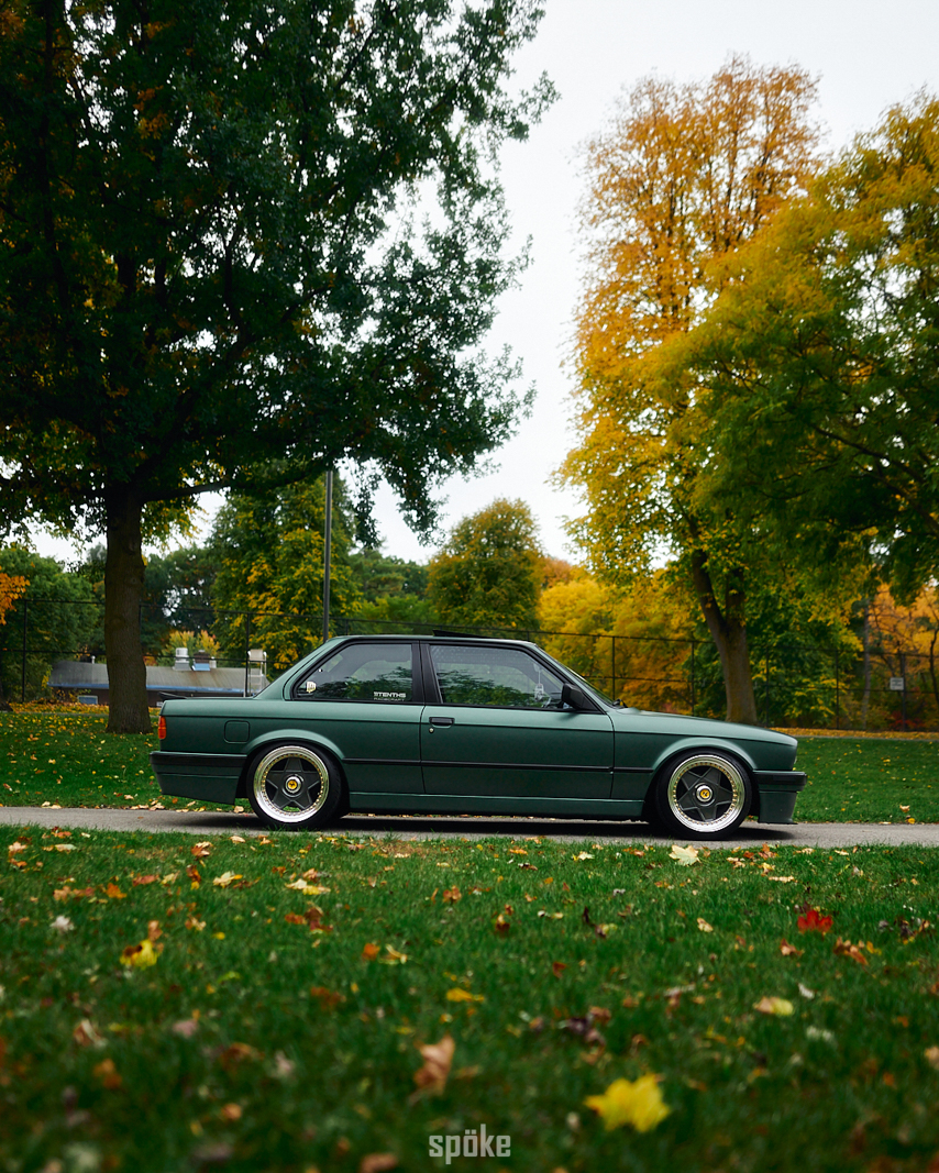 Alan Saavedra 1987 BMW 325 pasmag builds to follow spoke photos 7 watermarked