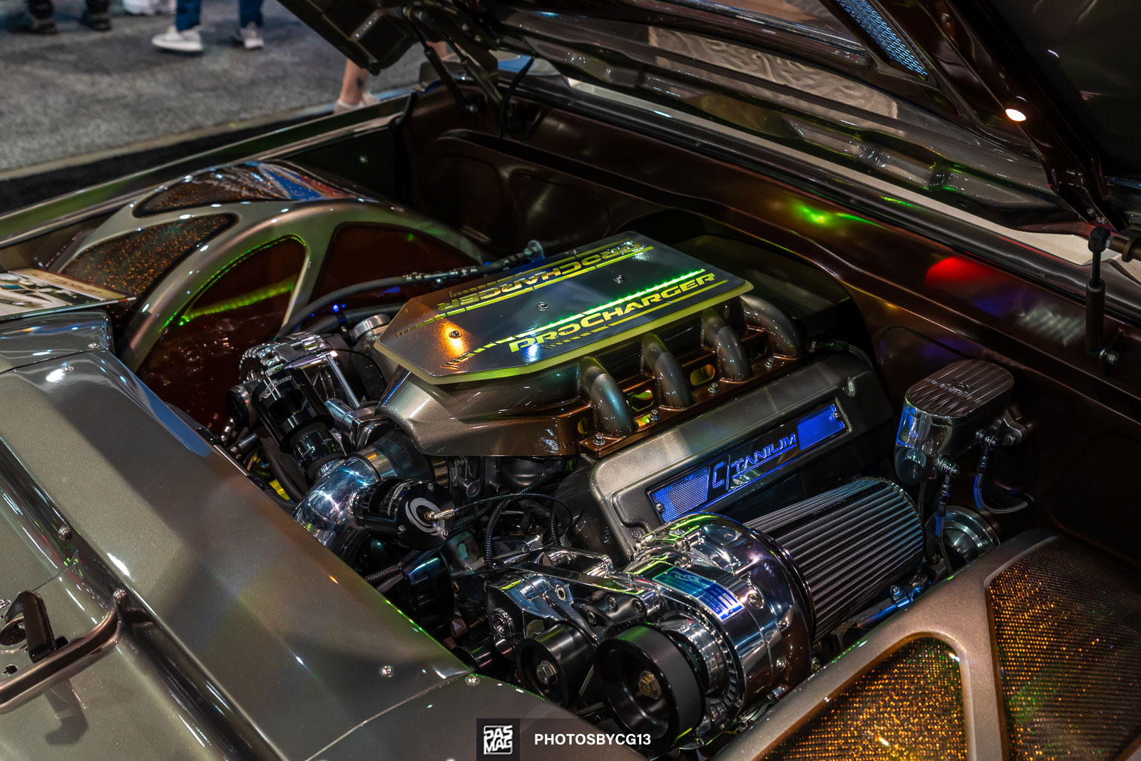 PASMAG SEMA Day5 8DS0296 Chris Gosda