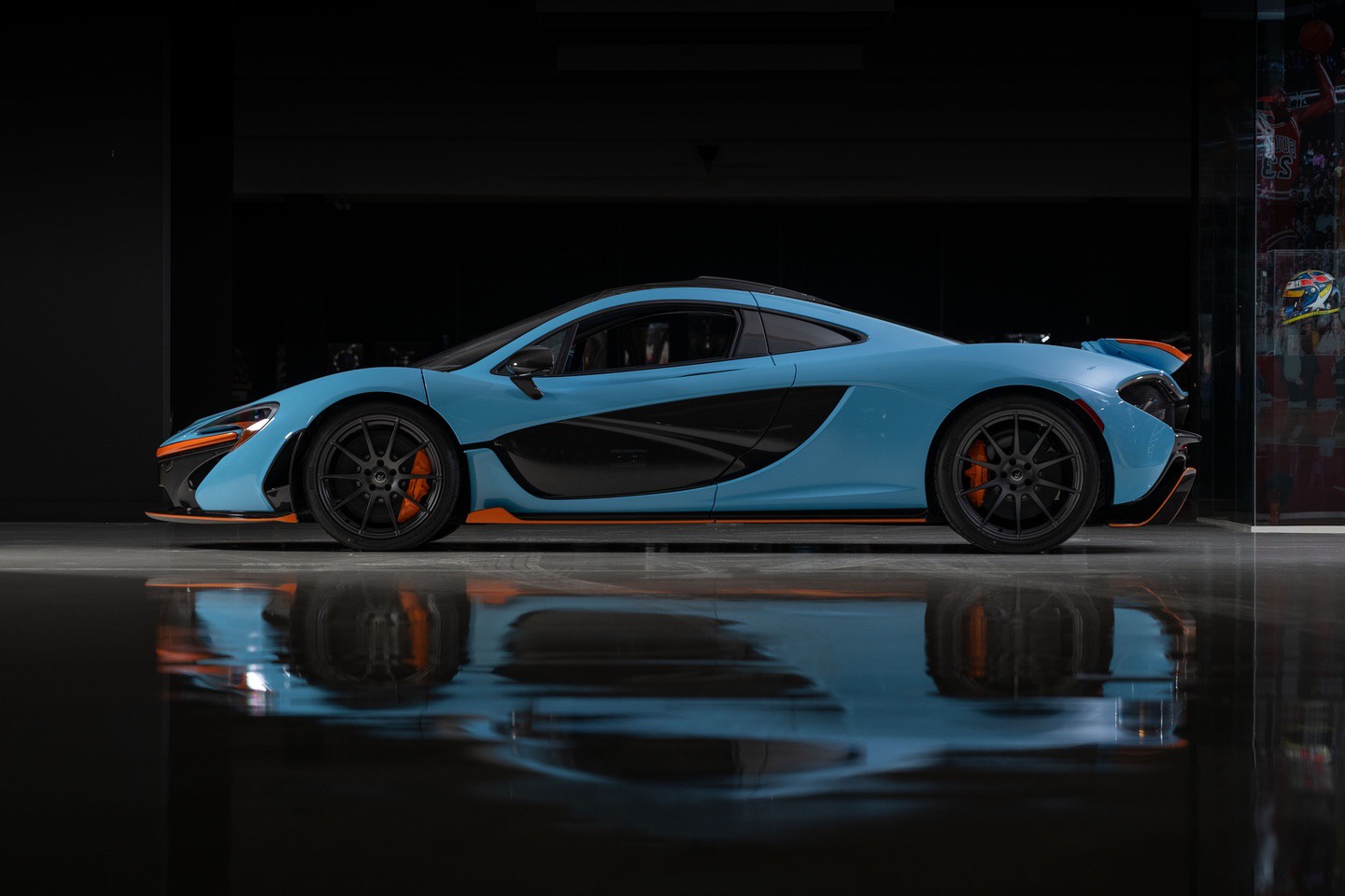 2015 McLaren P11460364 