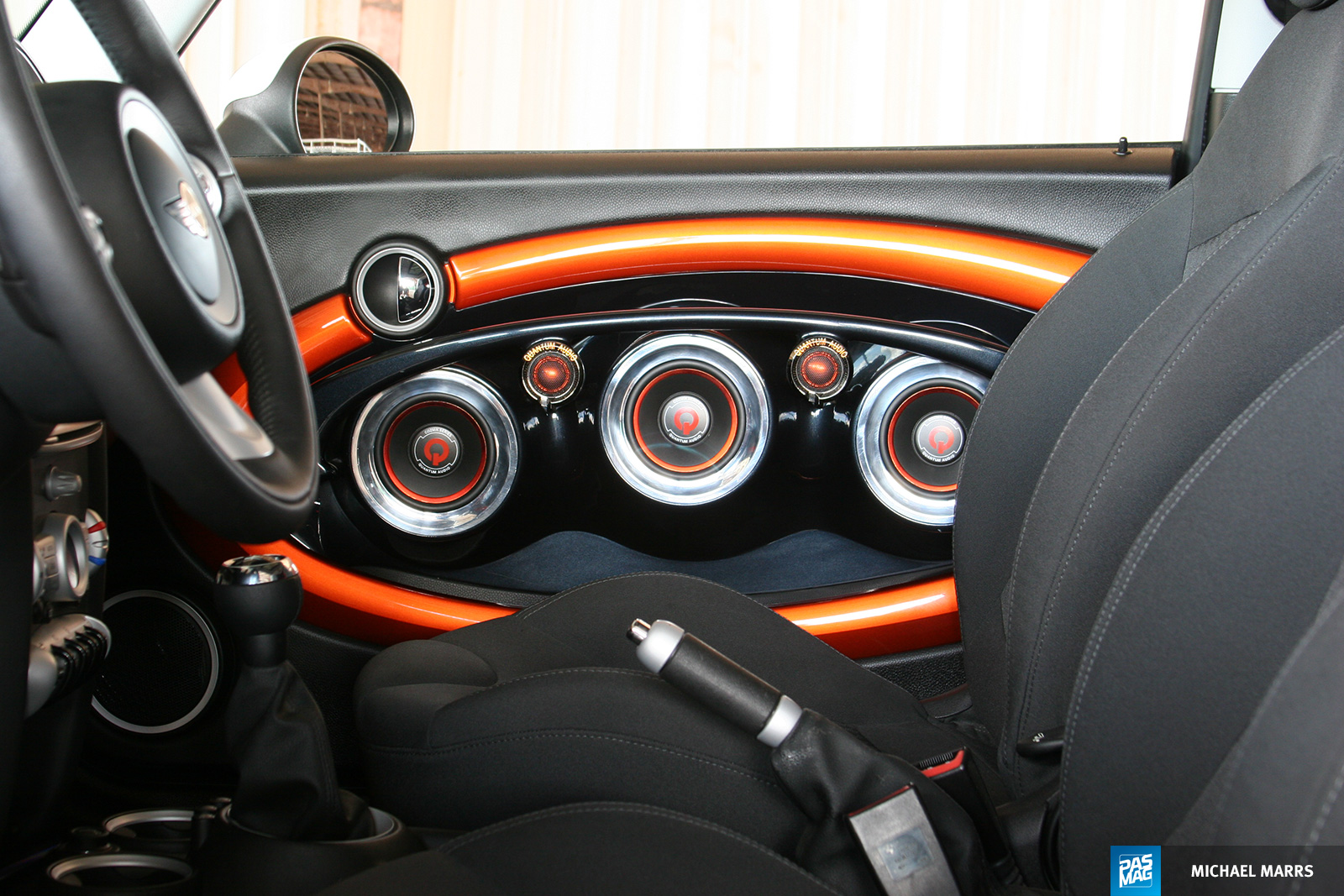 14 Quantum Audio Mini Cooper S pasmag
