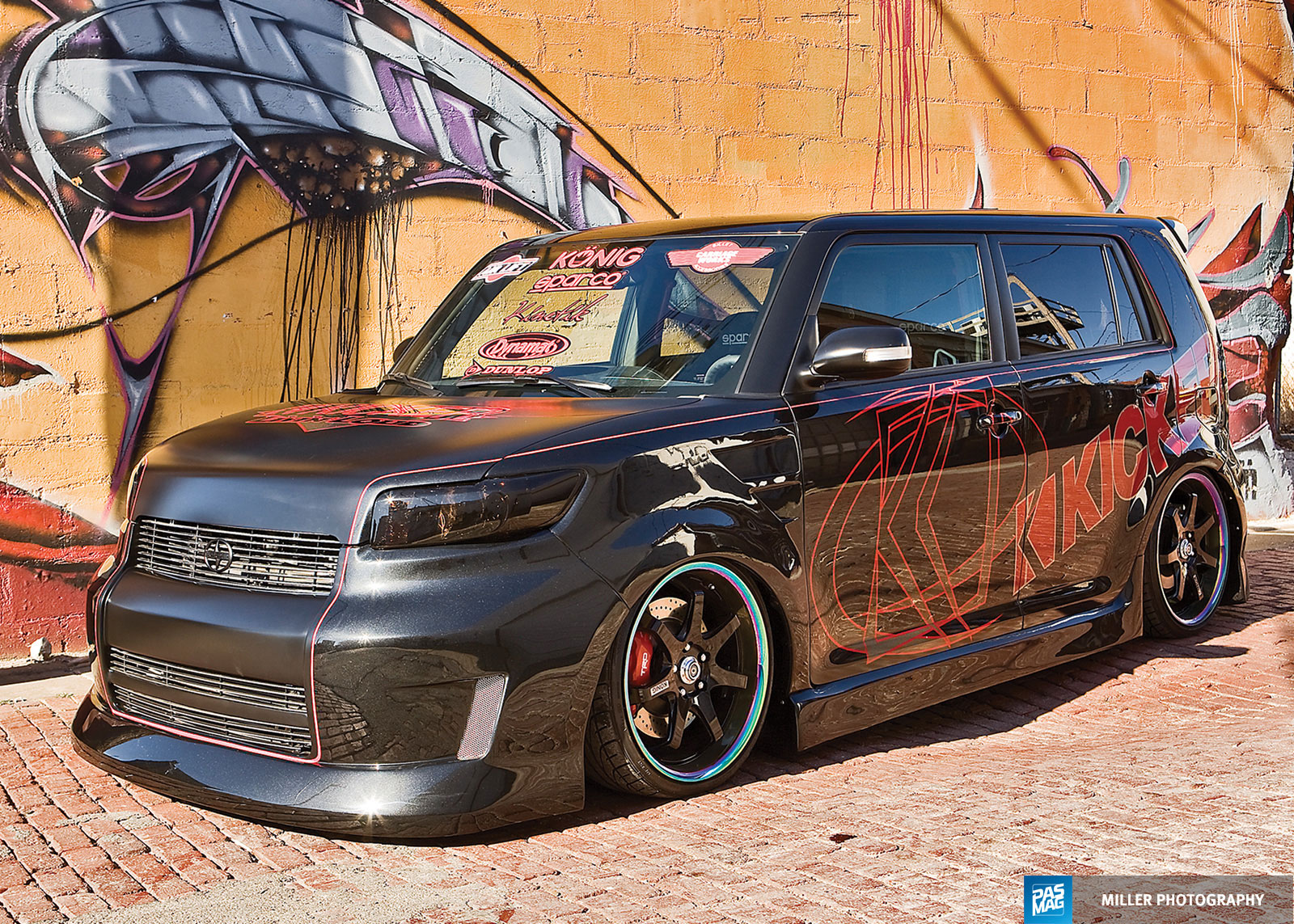 01 Kicker Audio 2008 Scion xB pasmag