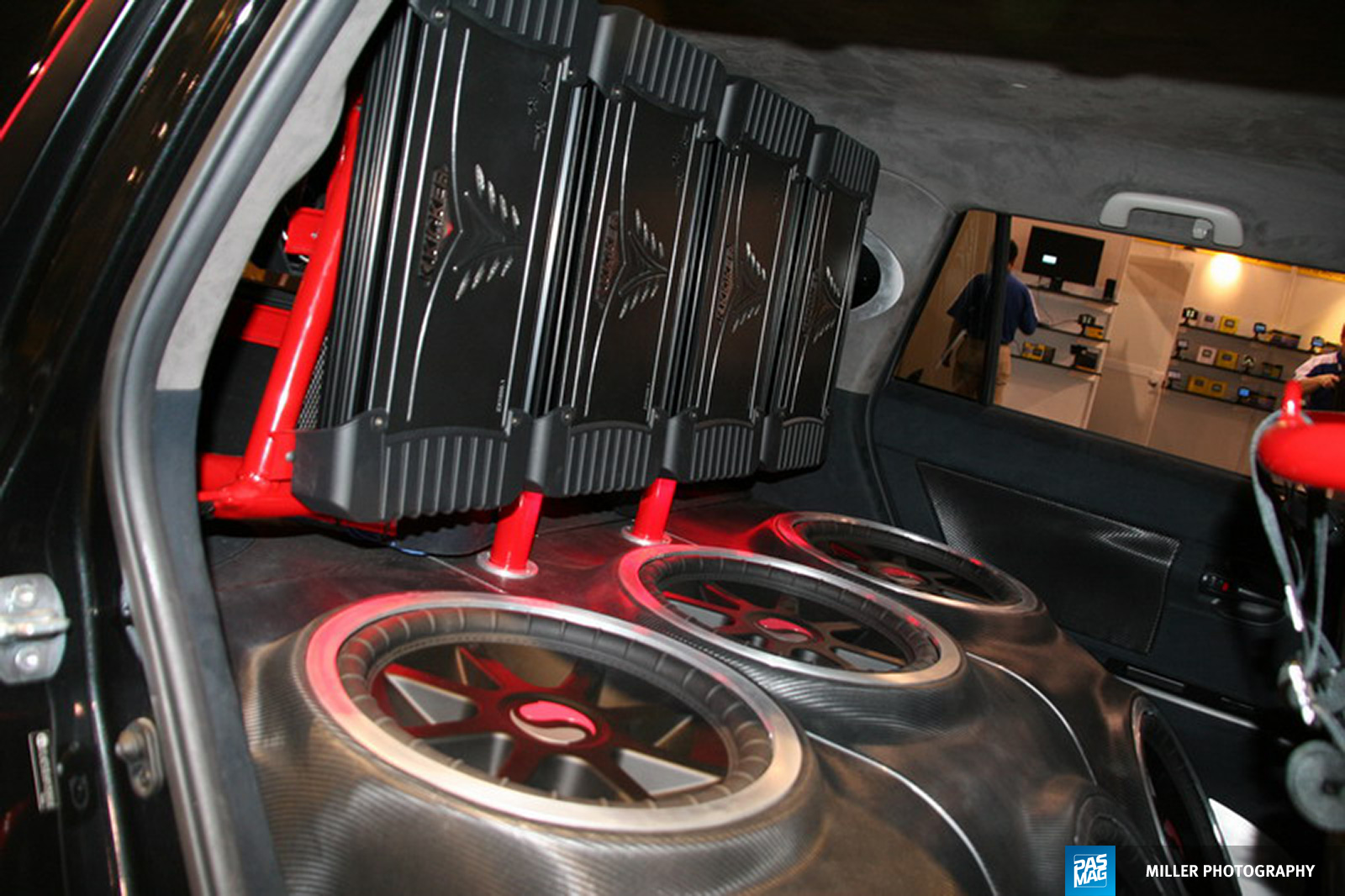 12 Kicker Audio 2008 Scion xB pasmag