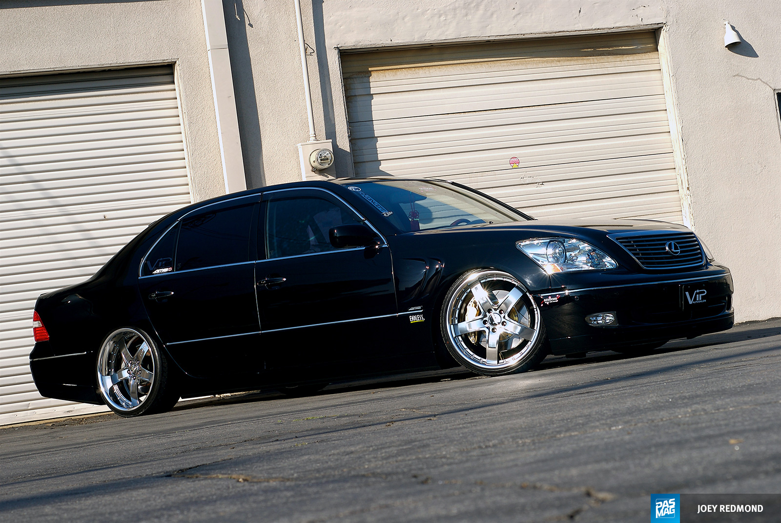 19 Angelo Mike Petralba 2004 Lexus LS430 pasmag